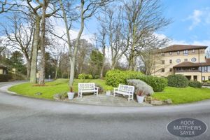 Photo 14- click for photo gallery